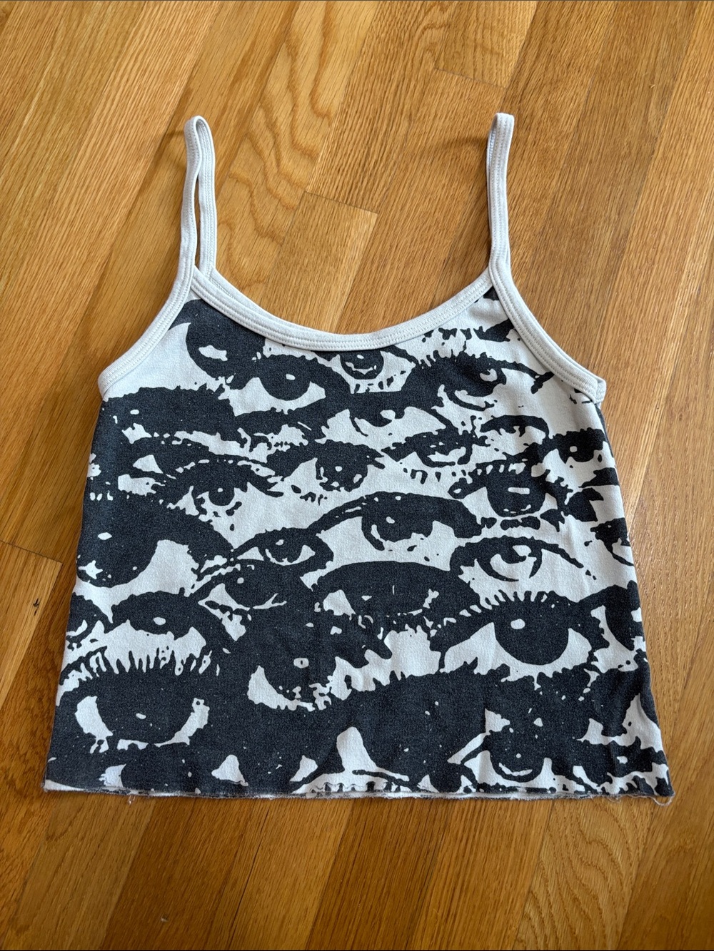 Brandy Melville Eyes Graphic Cropped Tank Top Camisole OS